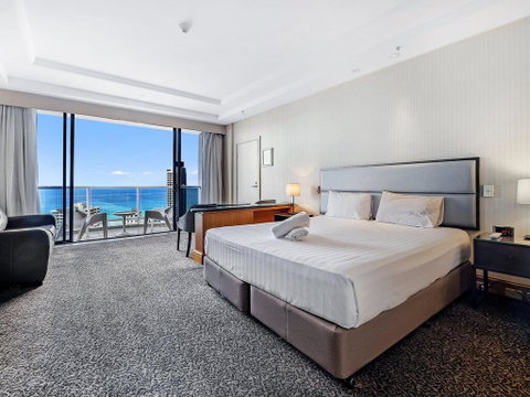 Gold Tower 20th Level Dual Key Ocean View - Accommodation Kalgoorlie 1
