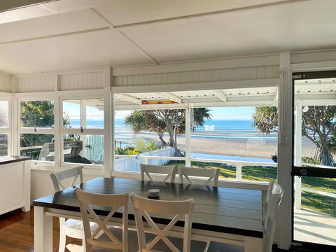Golden Sands At Beachmere - Accommodation Kalgoorlie 0