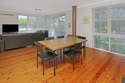 GOLF 39 MOLLYMOOK BEACH - Accommodation Kalgoorlie 1