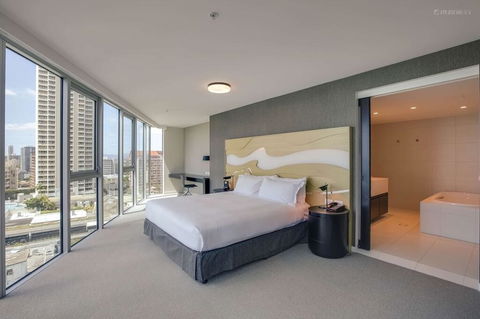 H Ocean View In Surfers Paradise - Accommodation Kalgoorlie 2