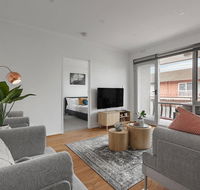 Heart of Ormond Apartment by Ready Set Host - Accommodation Kalgoorlie