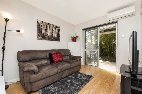 Hensman 01 - Accommodation Kalgoorlie 3