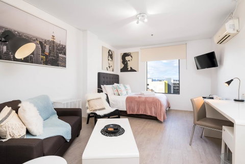 High In The Sky Executive - Accommodation Kalgoorlie 2