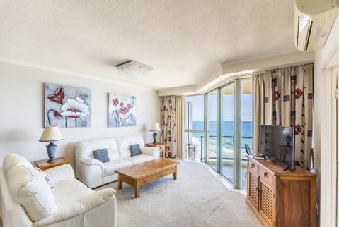 HomePlus - Stunning Ocean View From 34th Floor - Accommodation Kalgoorlie 2