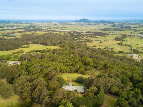 Jaspers Brush - Tranquil Gardens & Stunning Views - Accommodation Kalgoorlie 1