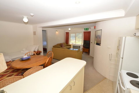 Karoonda 2 - Accommodation Kalgoorlie 2