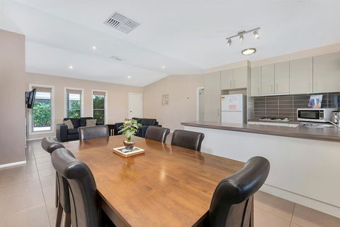 Kennedy Holiday Villas - Accommodation Kalgoorlie 1