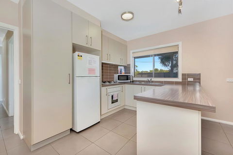 Kennedy Holiday Villas - Accommodation Kalgoorlie 2