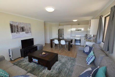 Kirwan 40 - Accommodation Kalgoorlie 1
