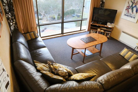 Kirwan Apartments 49 - Accommodation Kalgoorlie 0