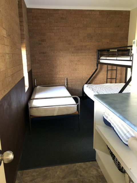 Lake Talbot Tourist Park - Accommodation Kalgoorlie 2