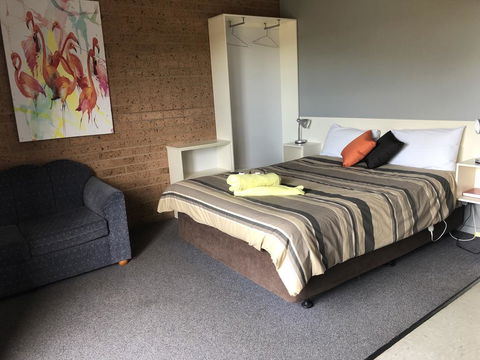 Lake Talbot Tourist Park - Accommodation Kalgoorlie 0