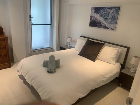 Lakefront Peace Apartments - Accommodation Kalgoorlie 2