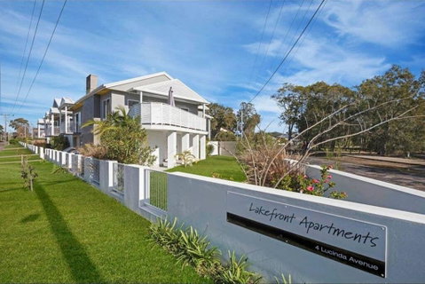 Lakefront Peace Apartments Studio 4 - Accommodation Kalgoorlie 2