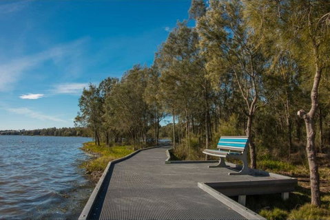 Lakefront Peace Apartments Studio 4 - Accommodation Kalgoorlie 1