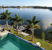 Lakehouse Family Oasis by Getastay - Accommodation Kalgoorlie