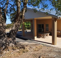 Lambert Estate Retreat - Accommodation Kalgoorlie