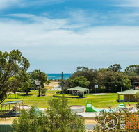Lancelin Home with Beach and Park Views - Accommodation Kalgoorlie