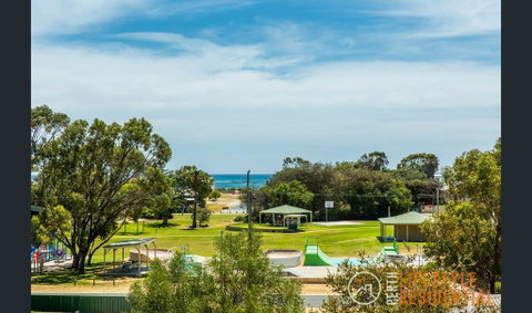 Lancelin Home With Beach And Park Views - Accommodation Kalgoorlie 0