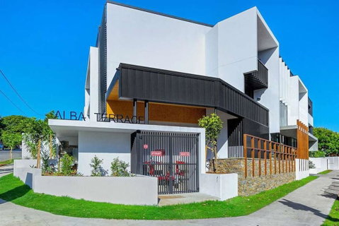 Large Space 2 BED APT Near Brisbane Airport - Accommodation Kalgoorlie 0