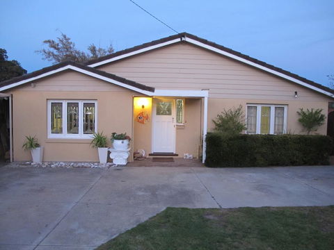 Layton Street Apartments - Accommodation Kalgoorlie 0
