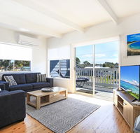 Lazy Days Beach House Jervis Bay - Pet Friendly 4 Mins Walk to Beach - Accommodation Kalgoorlie