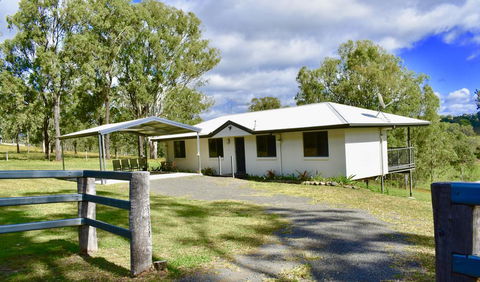 Lazyu - Accommodation Kalgoorlie 0