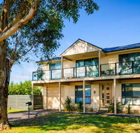 Left at the Penguins - Accommodation Kalgoorlie