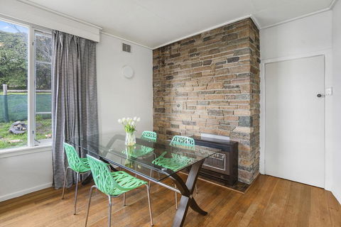 Lilydale 3 Bedroom House Pet Friendly - Accommodation Kalgoorlie 2
