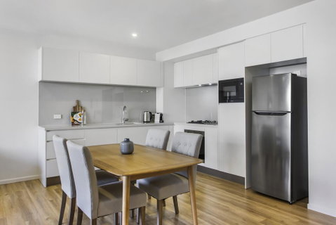 Luxe Beach Holiday Unit With Parking, Pool And Gym - Accommodation Kalgoorlie 3