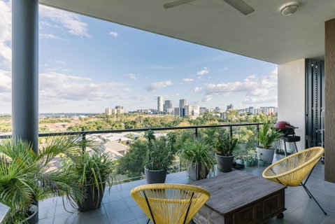 Luxury & Location - Sea Views With Modern Class ! - Accommodation Kalgoorlie 2