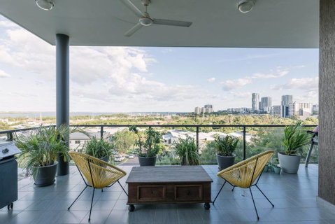 Luxury & Location - Sea Views With Modern Class ! - Accommodation Kalgoorlie 0