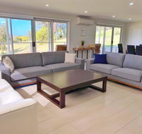 Luxury 3BR Home with KING Bed Metung - Accommodation Kalgoorlie