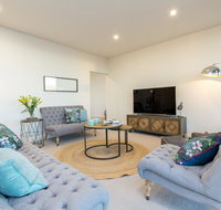 Luxury Four Bedroom Apartment - Accommodation Kalgoorlie