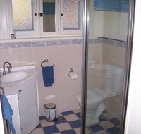 MacDonnell House Naracoorte - Accommodation Kalgoorlie