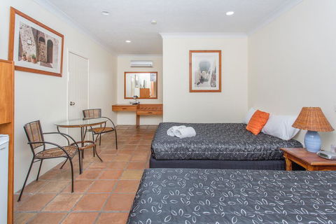 Mackay Rose Motel - Accommodation Kalgoorlie 2