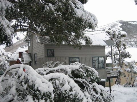 Magpies Nest - Accommodation Kalgoorlie 0