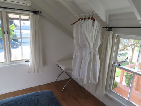 Maison De May Boutique Bed & Breakfast - Accommodation Kalgoorlie 2