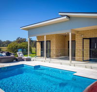 Mandalay Villas - Villa 2 - Accommodation Kalgoorlie