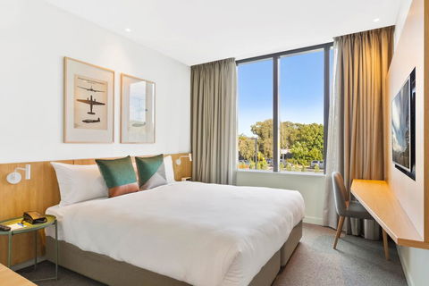 Mantra Hotel At Sydney Airport - Accommodation Kalgoorlie 0