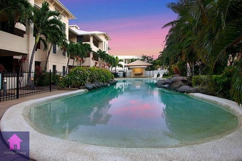 Marina View Apartment - Walk To The Strand - Accommodation Kalgoorlie 0