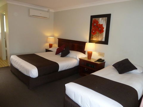 McNevins Warwick Motel - Accommodation Kalgoorlie 0