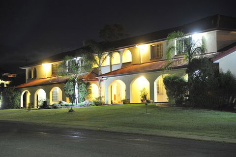 McNevins Warwick Motel - Accommodation Kalgoorlie 3