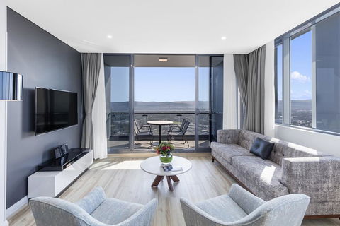 Meriton Suites Southport - Accommodation Kalgoorlie 0
