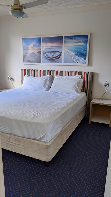Mermaid Beach Apartment - Accommodation Kalgoorlie 0