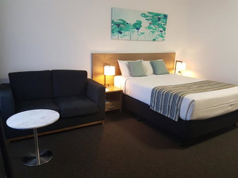 Mid City Motor Inn Singleton - Accommodation Kalgoorlie 0