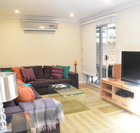 Modern 2 Bedroom Unit Close to CBD - Accommodation Kalgoorlie