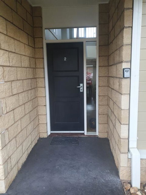 Modern Peaceful Beach Location - Secure Parking - Accommodation Kalgoorlie 3