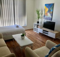 Modern Unit Near To Surfers Paradise - Accommodation Kalgoorlie