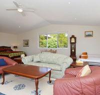 Morisset Waterfront 1bdr Studio looking over Trinity Marina - Accommodation Kalgoorlie